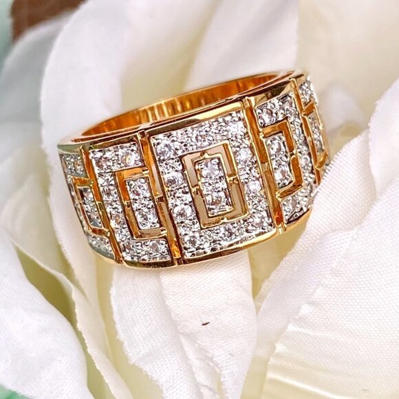 Premier Designs Jewelry - Premier Designs Beautiful Pavé Set Cubic Zirconia "CODE" Statement Ring - Size 7